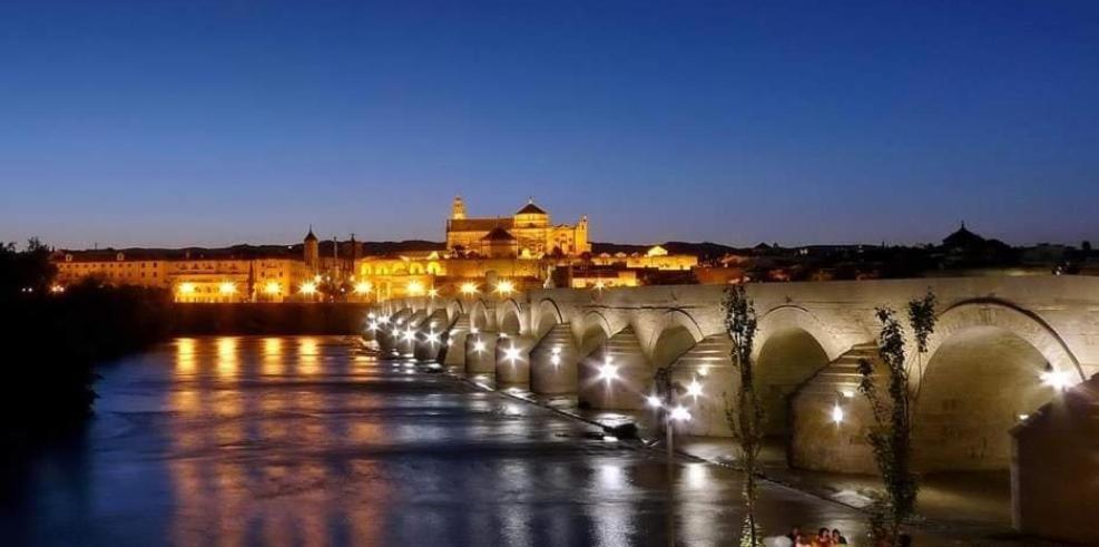 A 20 Metros De La Mezquita Catedral ,Apartamentos Turistico Cespedes 5 Córdoba Kültér fotó